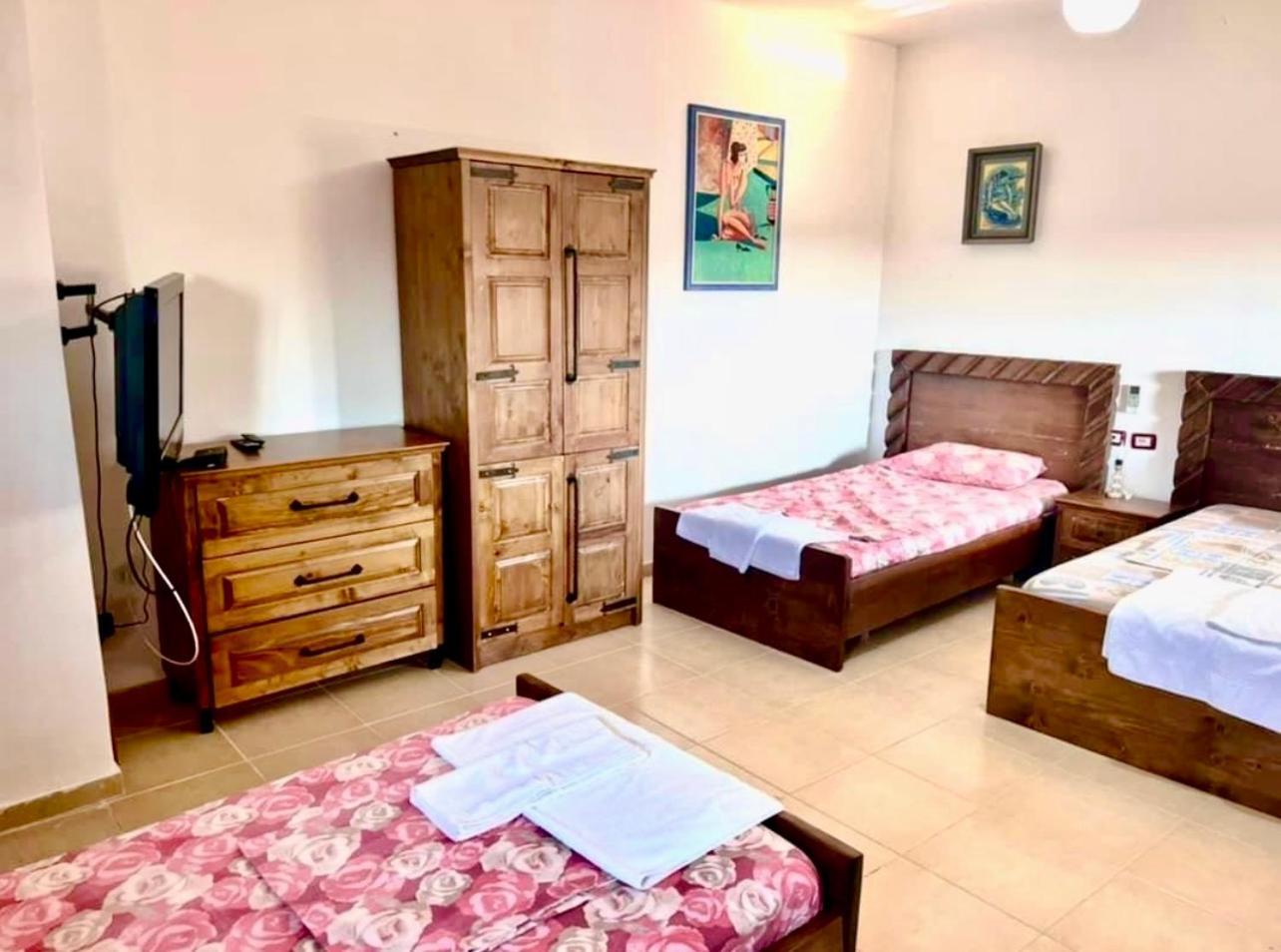 Jardin Miraculeux Hotel Himare Bagian luar foto